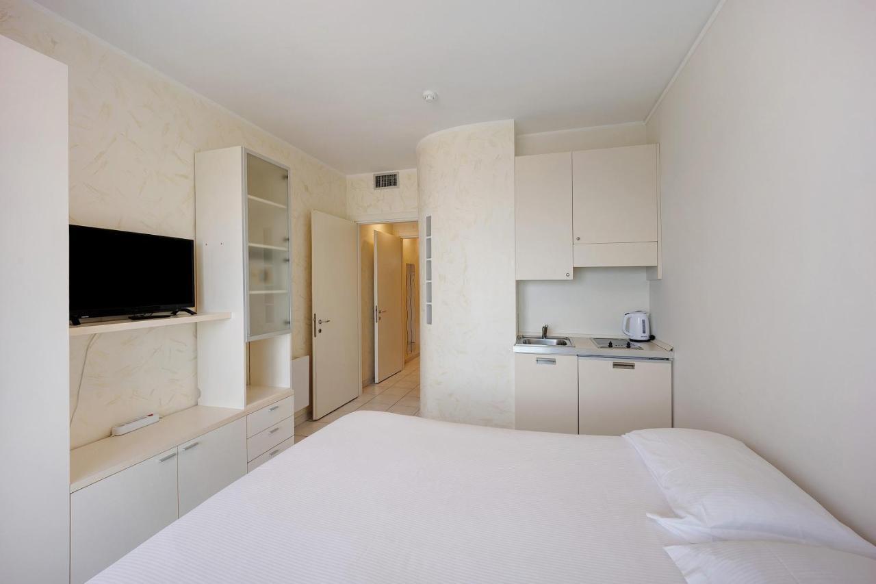 Modus Vivendi 406 Aparthotel Sanremo Luaran gambar
